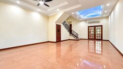 SERANGOON GARDEN WAY (D19), Terrace #626569441